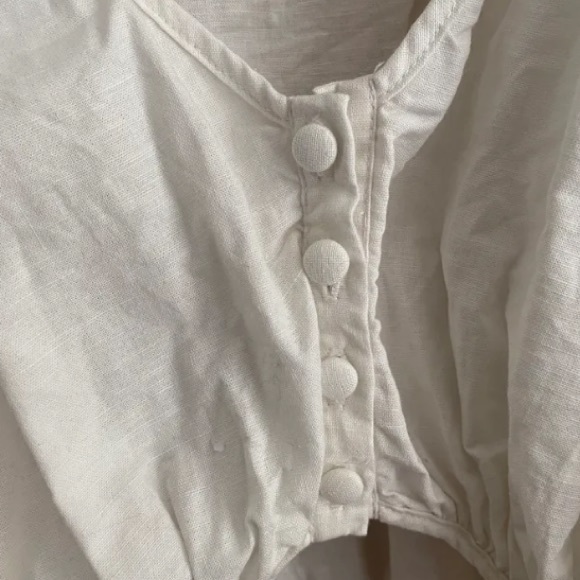 White Sabo skirt cropped blouse. New without tags, never worn. - Picture 4 of 5